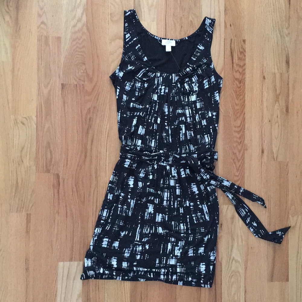 Black and white casual dress